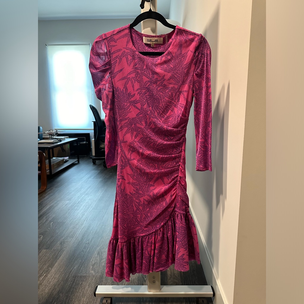 Vintage Dvf Magenta And Purple Patterned Dress Size Small